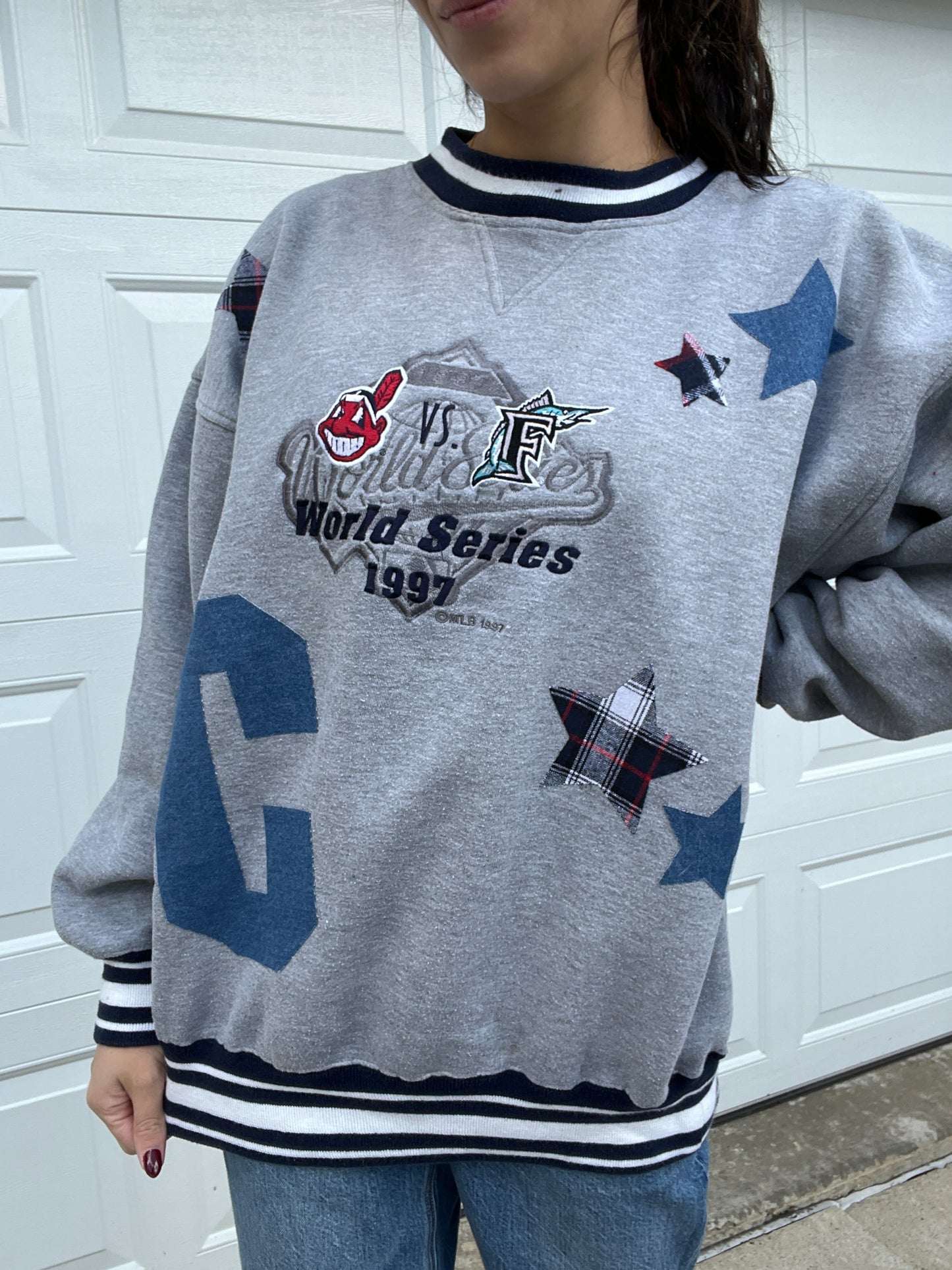 VINTAGE INDIANS CREWNECK