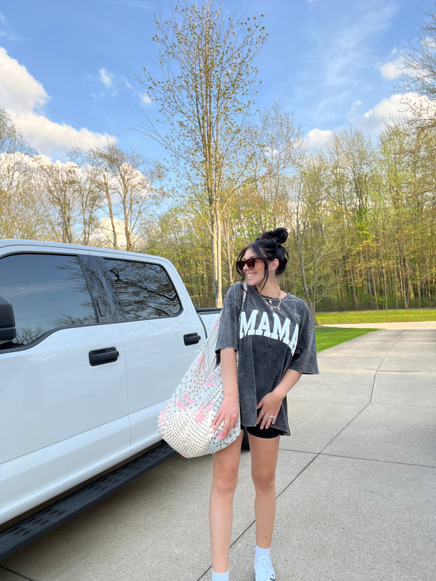 Mama Tee- Black