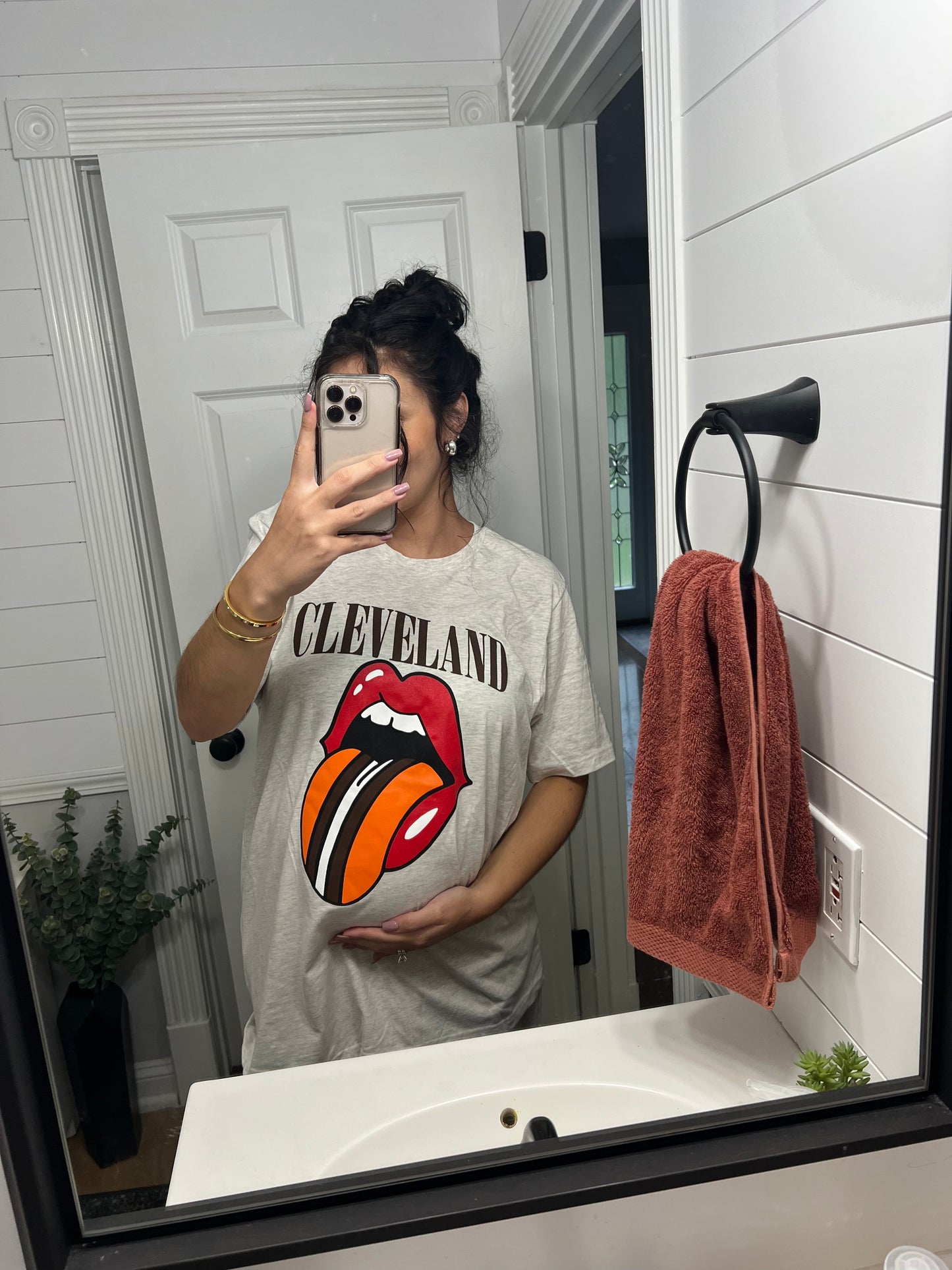 Cleveland Rocks Band Tee- Oatmeal