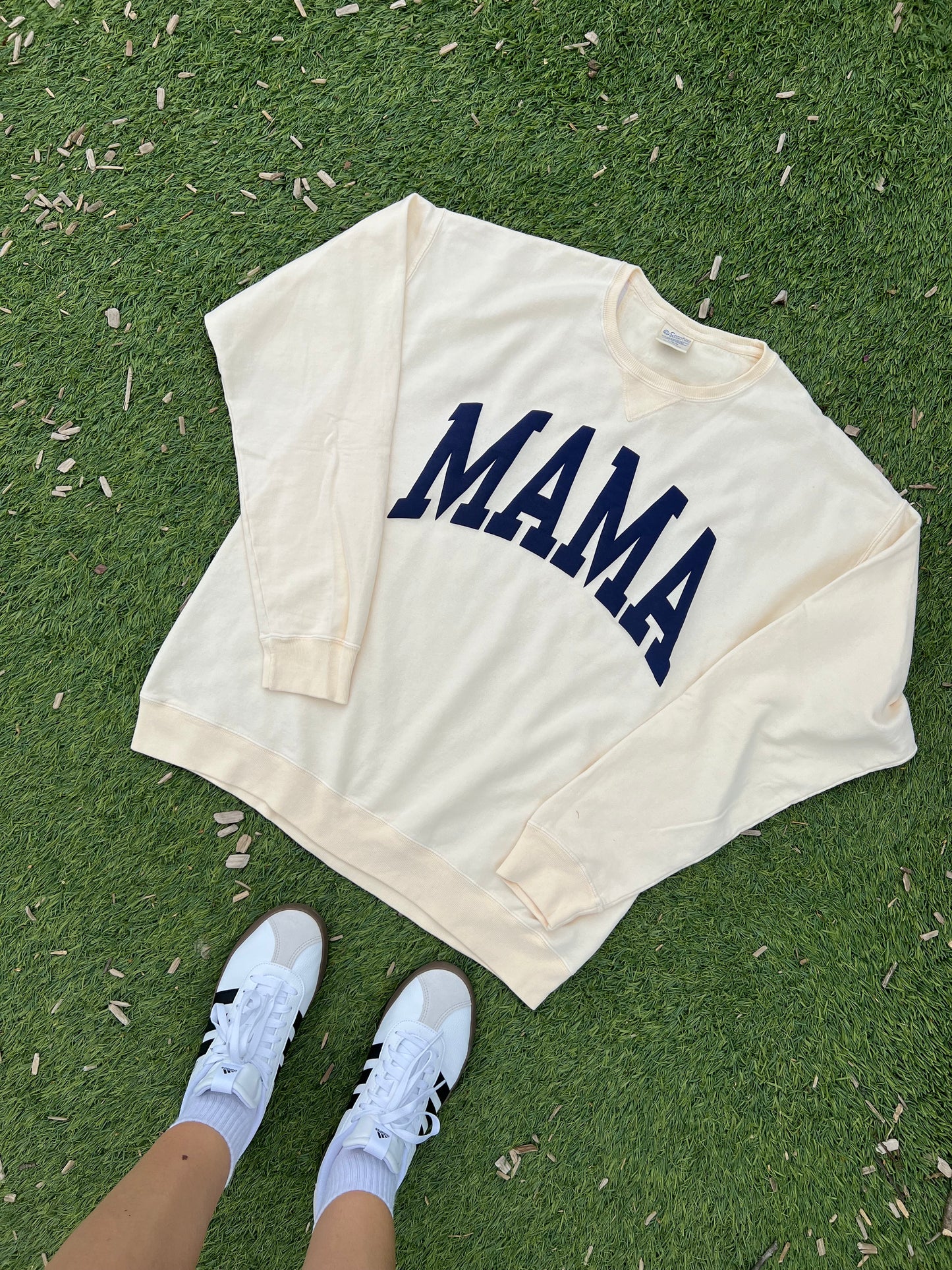 Mama Crewneck- Butter