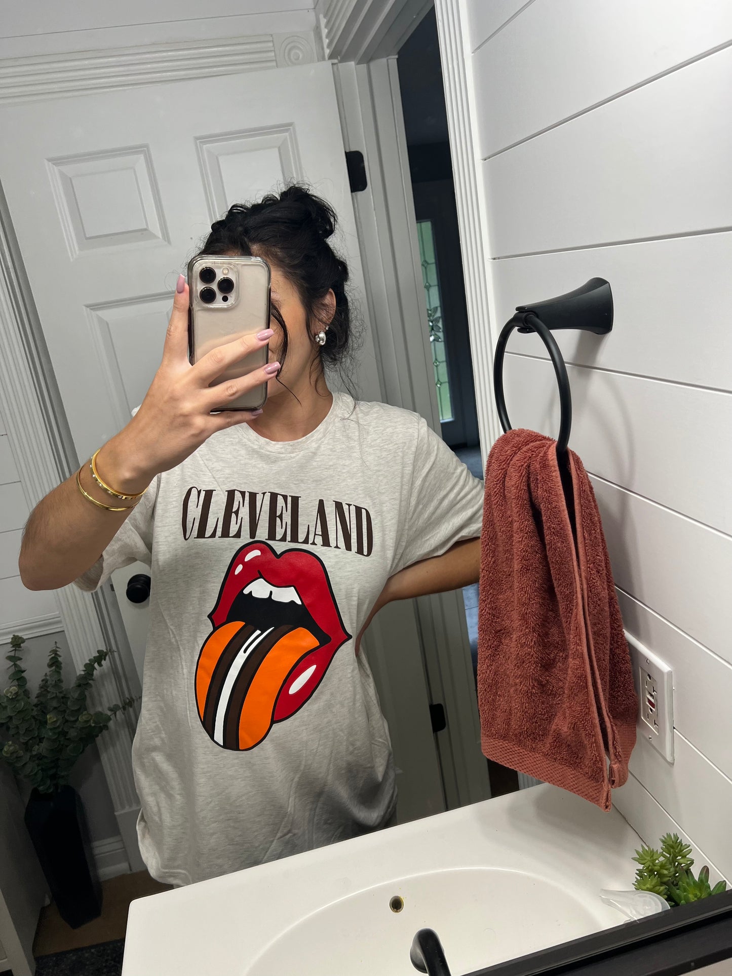 Cleveland Rocks Band Tee- Oatmeal