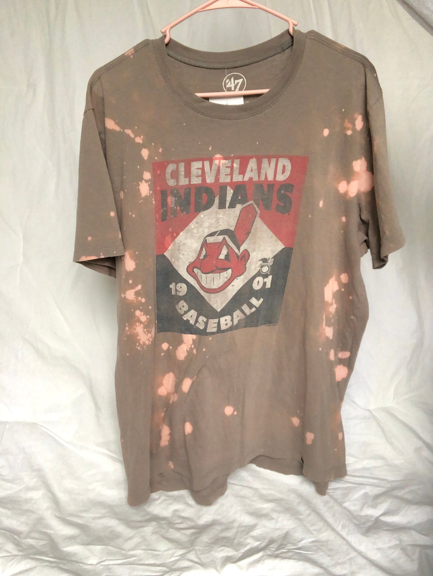 VINTAGE STYLE INDIANS TEE