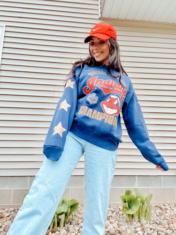 STARRY SLEEVES VINTAGE INDIANS CREWNECK