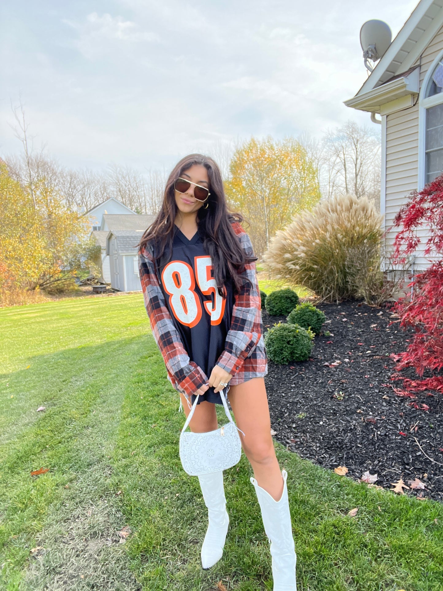 #85 JOHNSON BENGALS JERSEY X FLANNEL