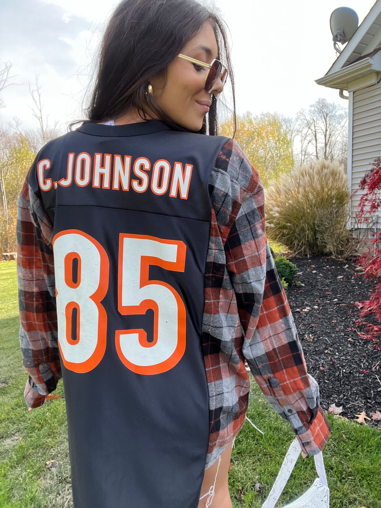 #85 JOHNSON BENGALS JERSEY X FLANNEL