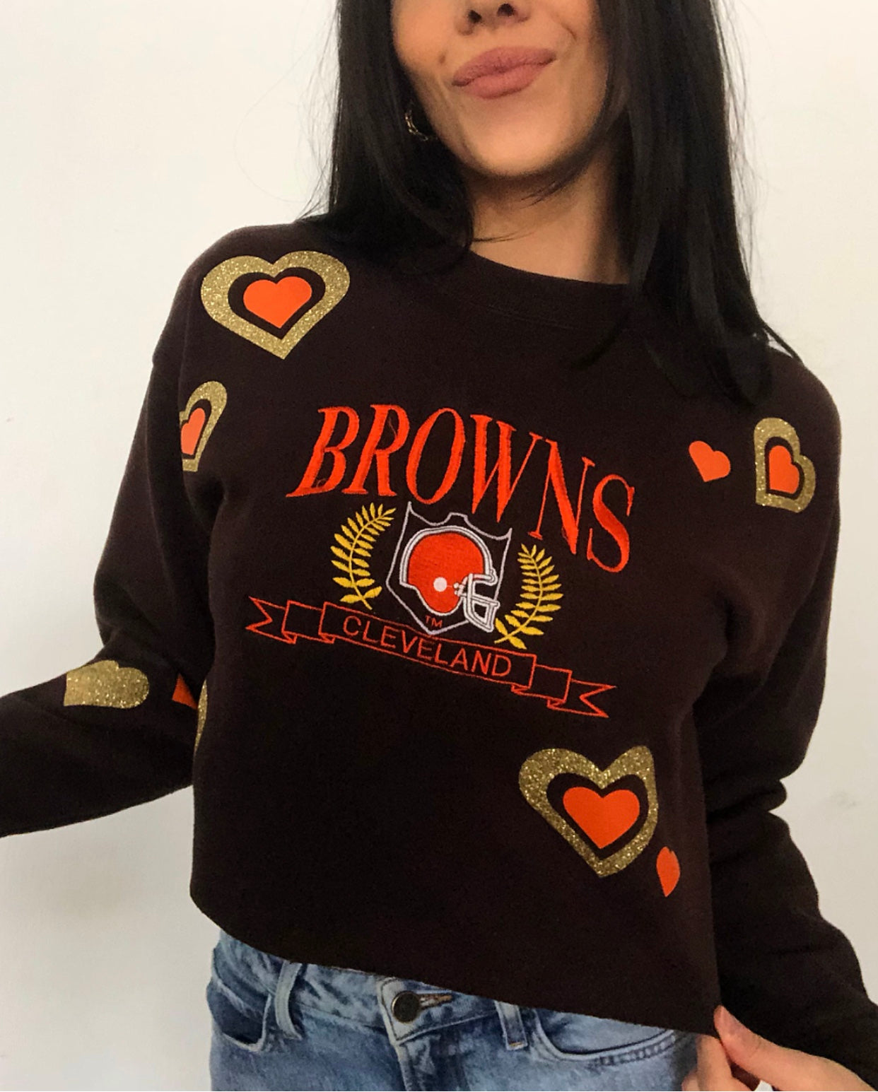 BROWNS HEART CREWNECK