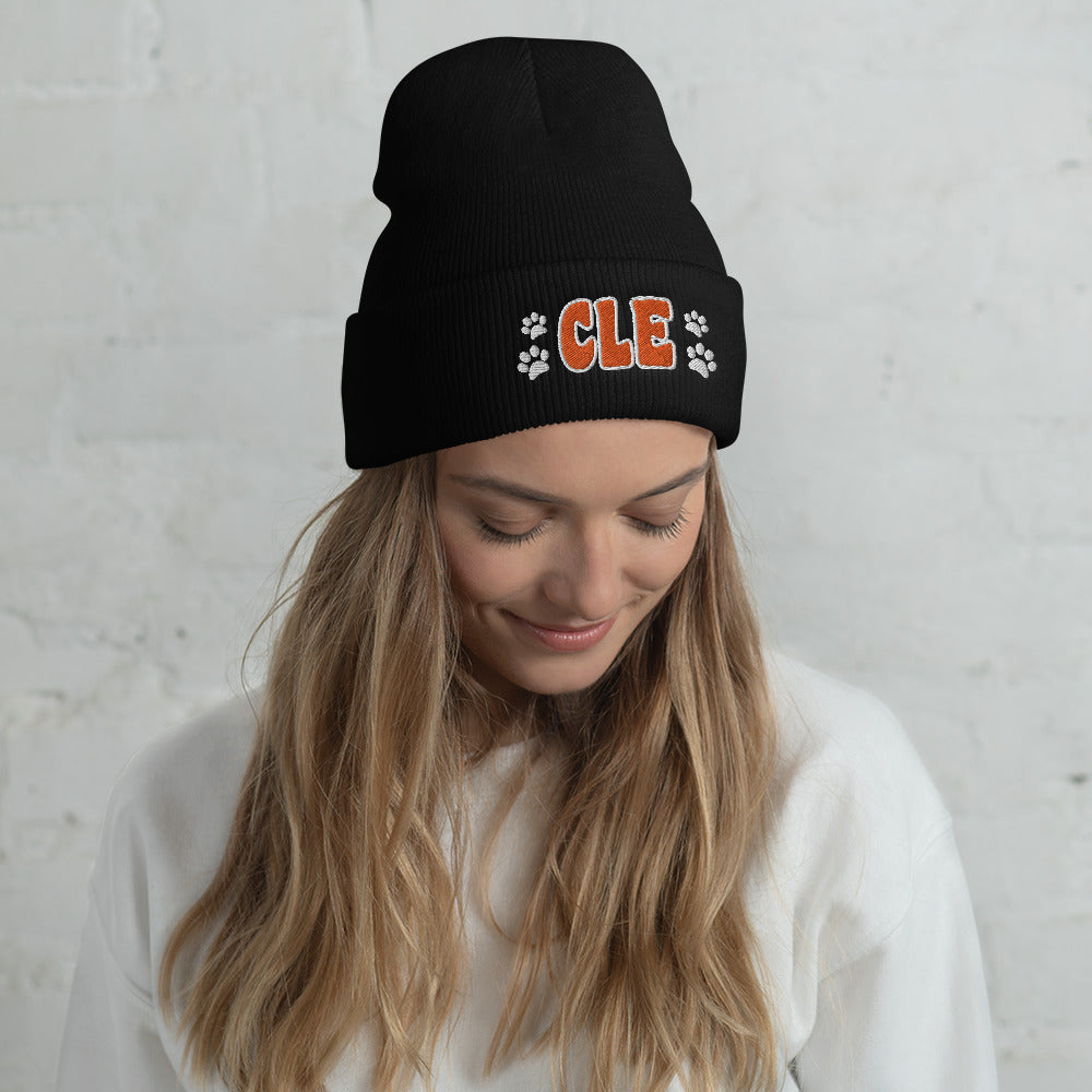 CLE PAW PRINTS CUFFED BEANIE