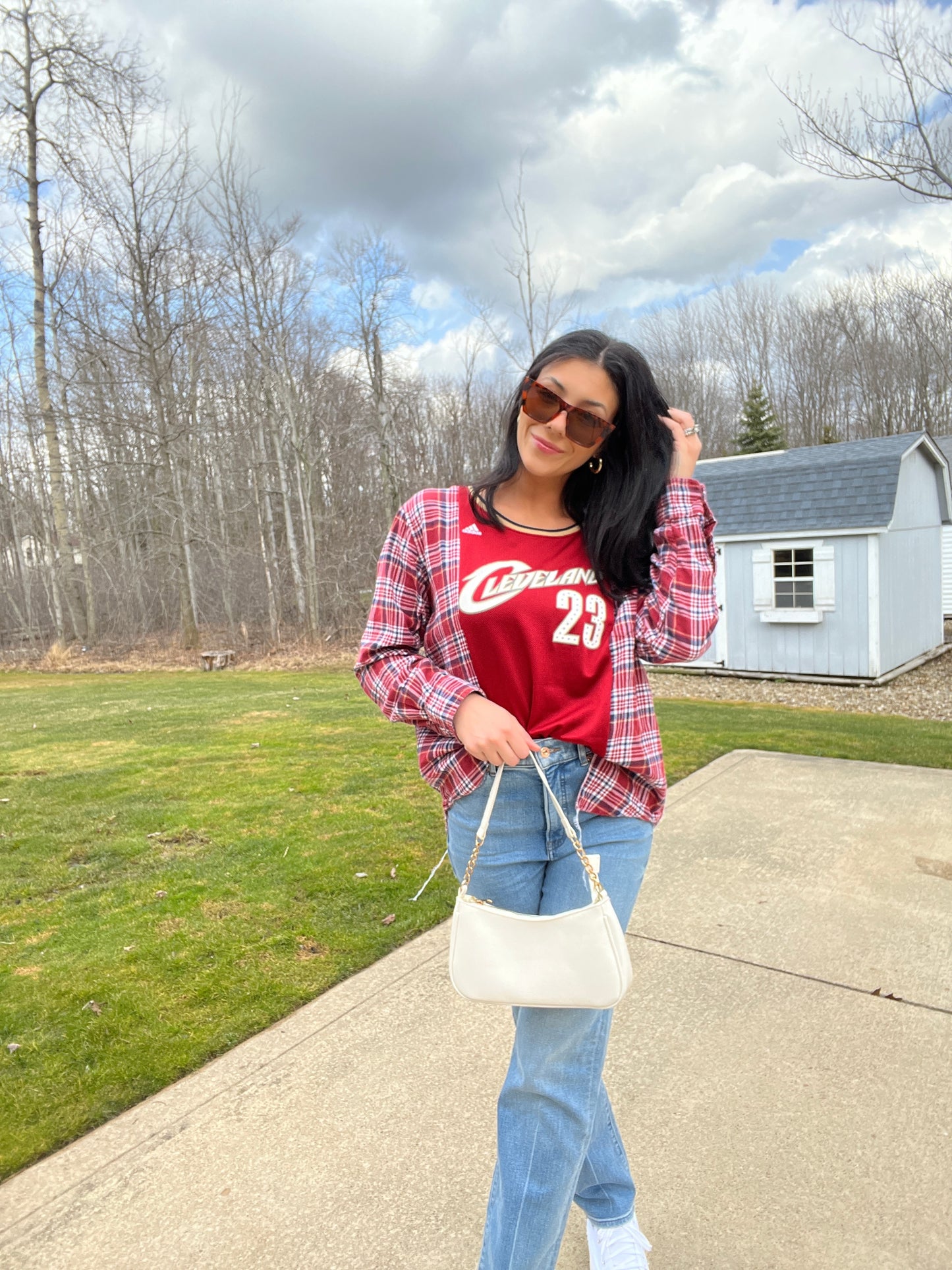 VINTAGE JAMES CAVS JERSEY X FLANNEL