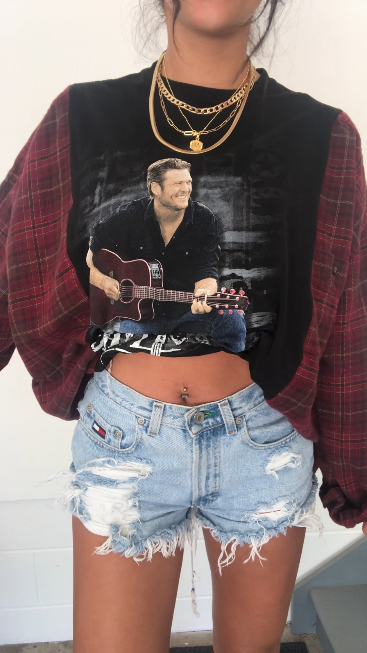 BLAKE SHELTON FLANNEL TOP