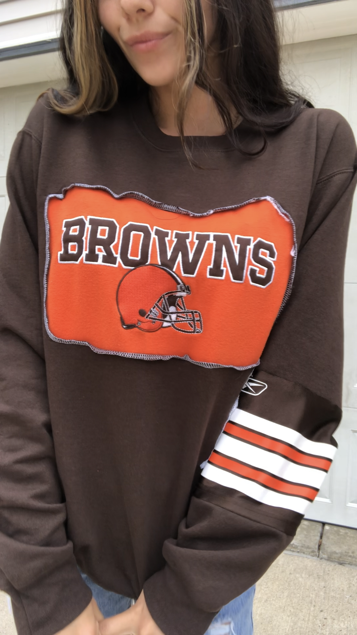 BROWNS JERSEY SLEEVE CREWNECK