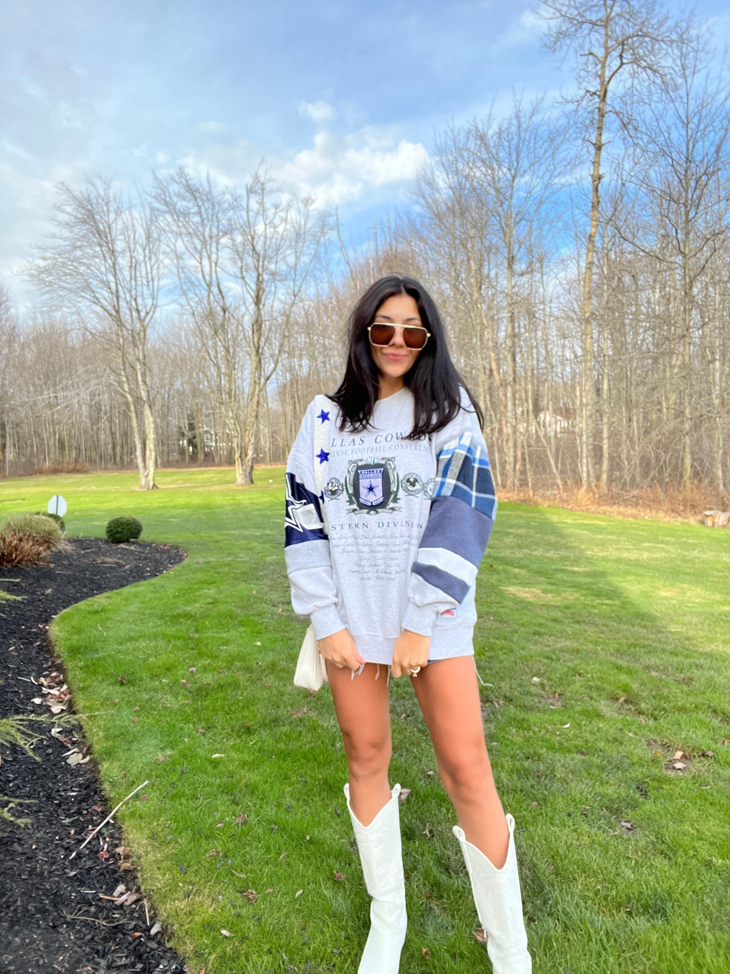 PATCH SLEEVE VINTAGE COWBOYS CREWNECK