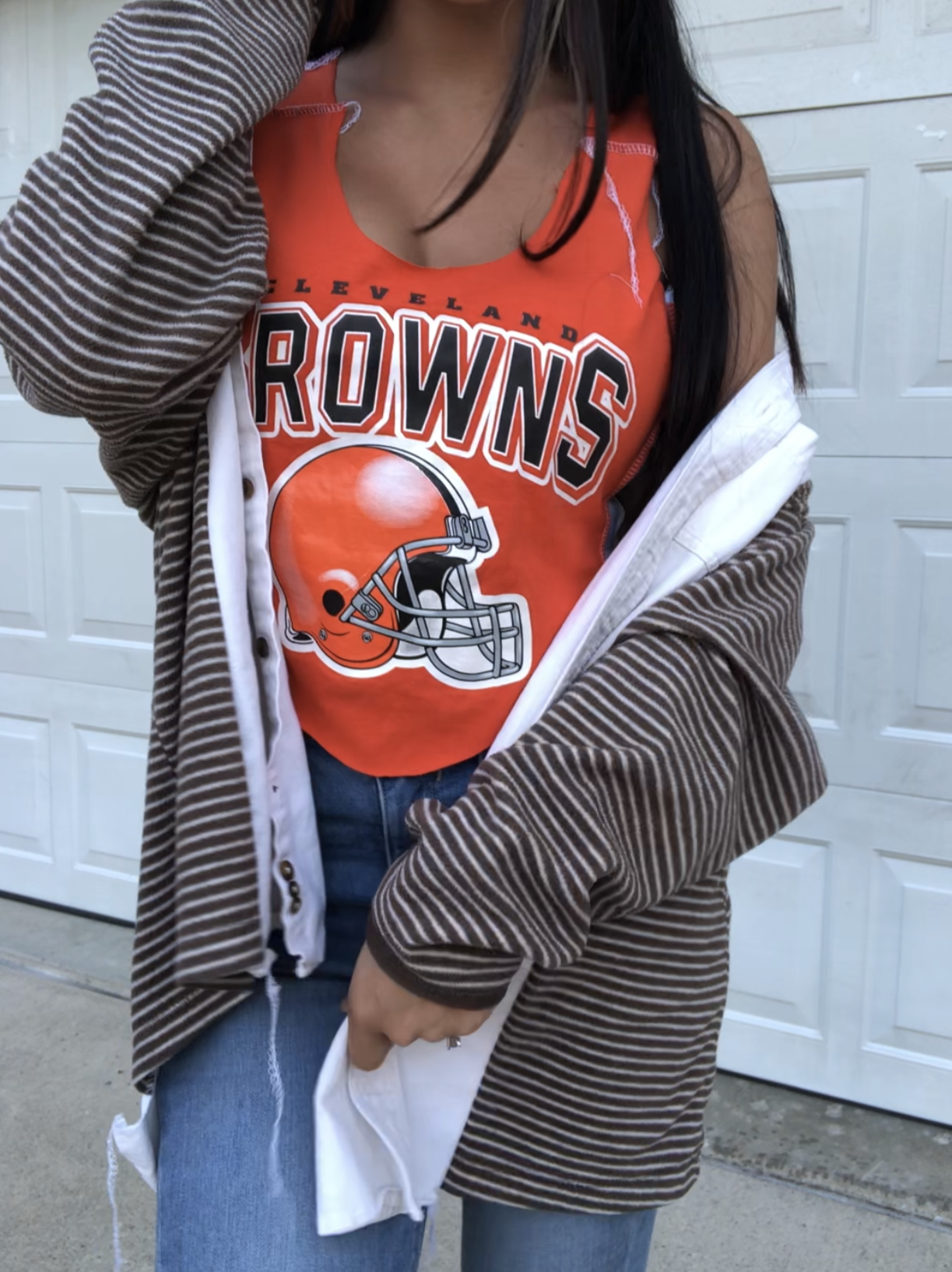 COZY CLEVELAND BROWNS SHACKET