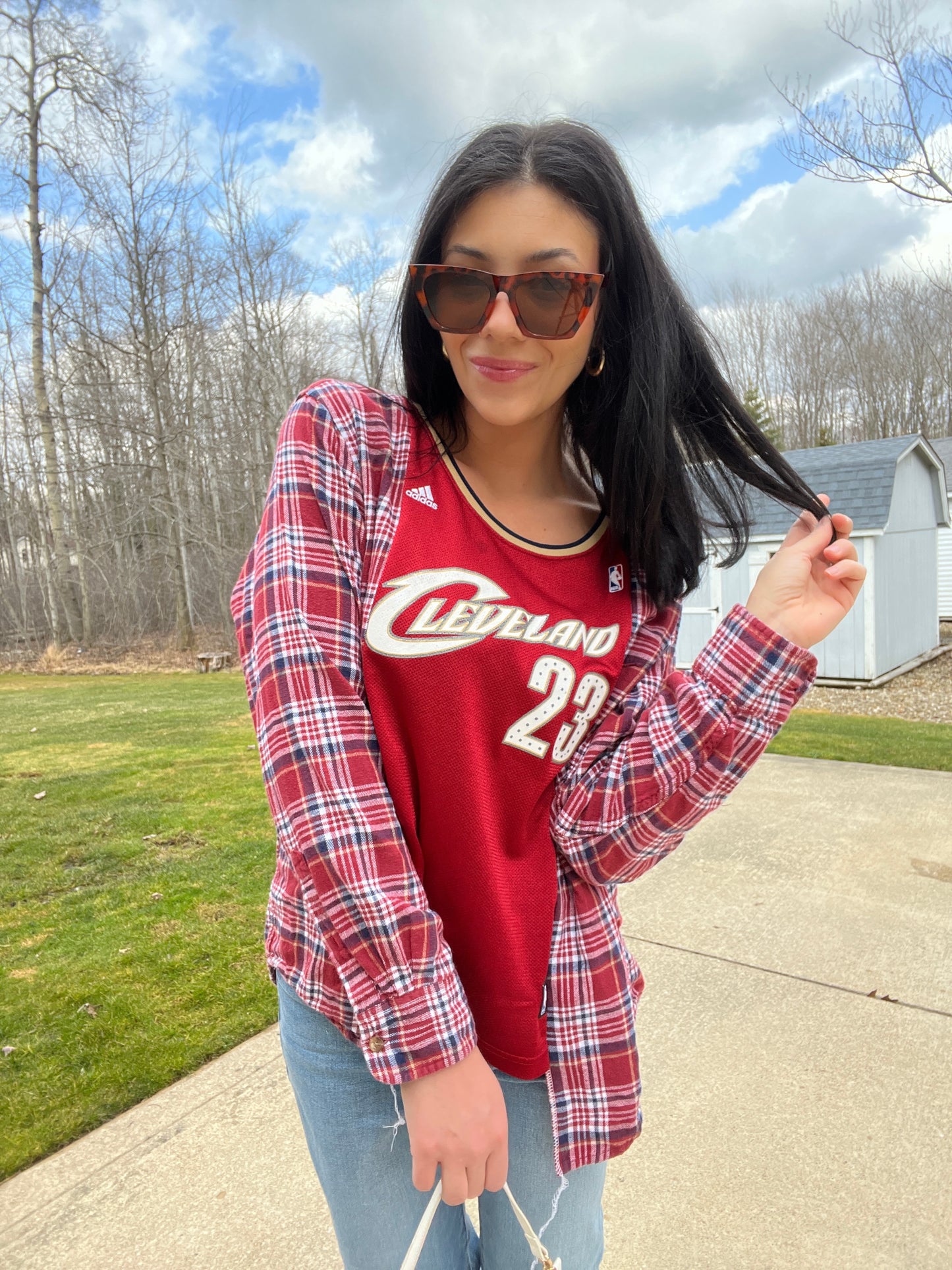 VINTAGE JAMES CAVS JERSEY X FLANNEL