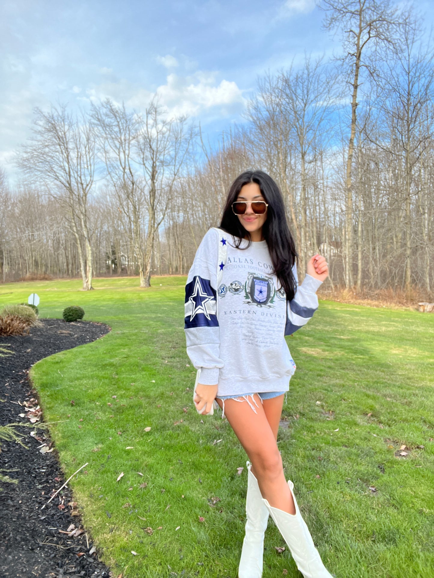 PATCH SLEEVE VINTAGE COWBOYS CREWNECK