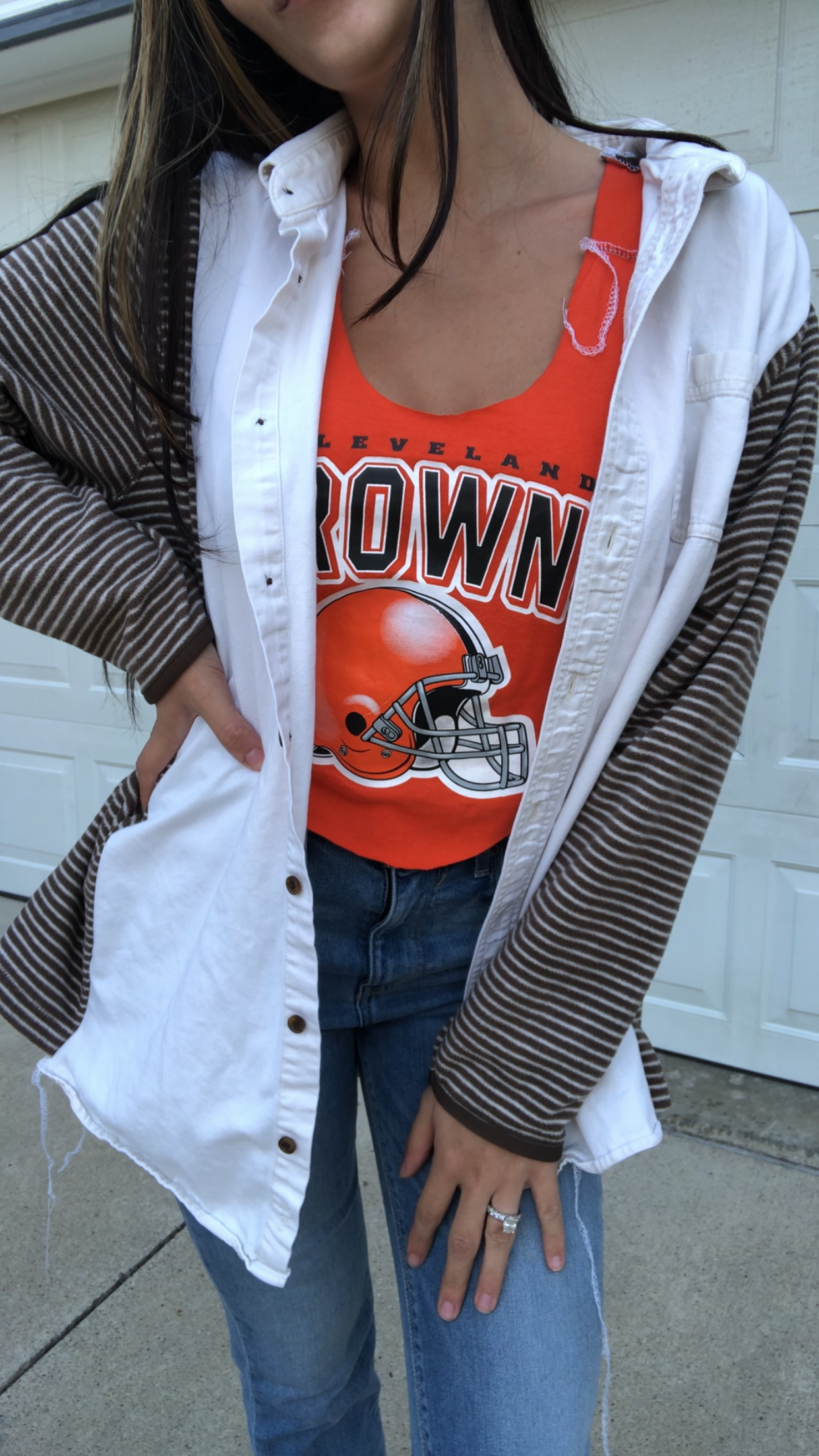 COZY CLEVELAND BROWNS SHACKET