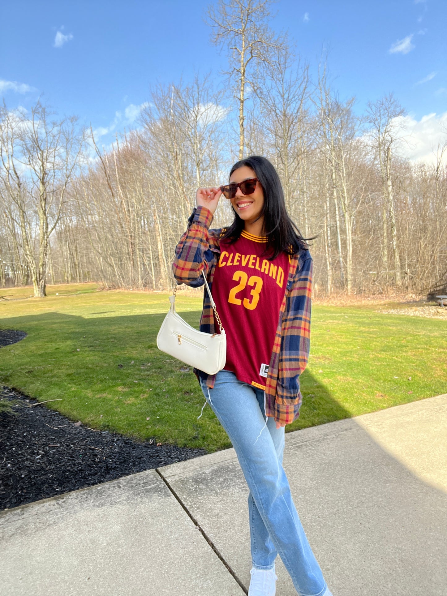23 JAMES CAVS JERSEY X FLANNEL