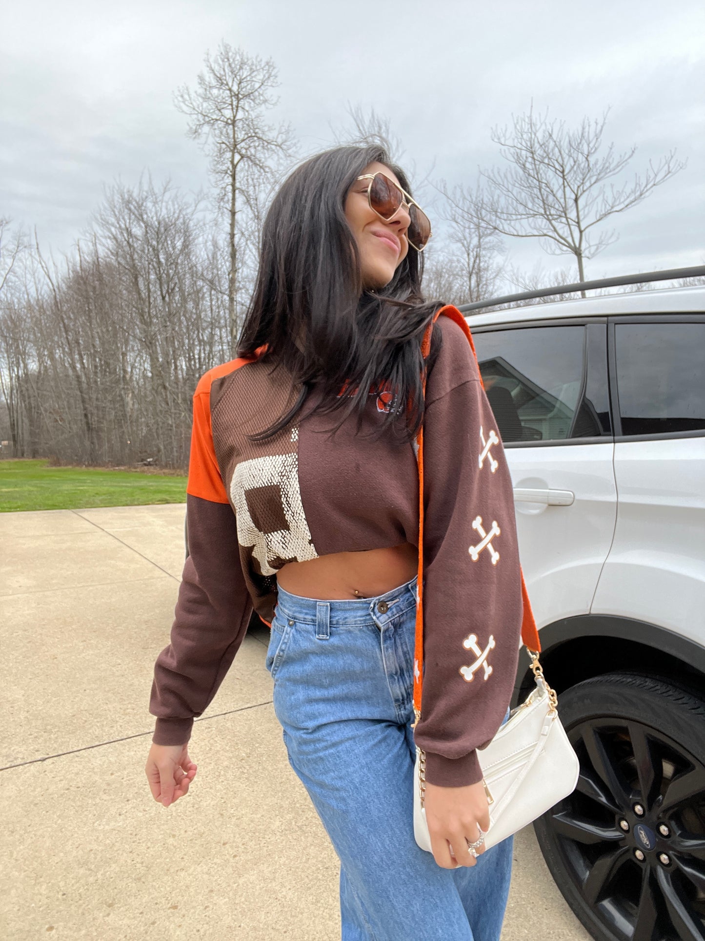 SPLIT BROWNS JERSEY X CREWNECK