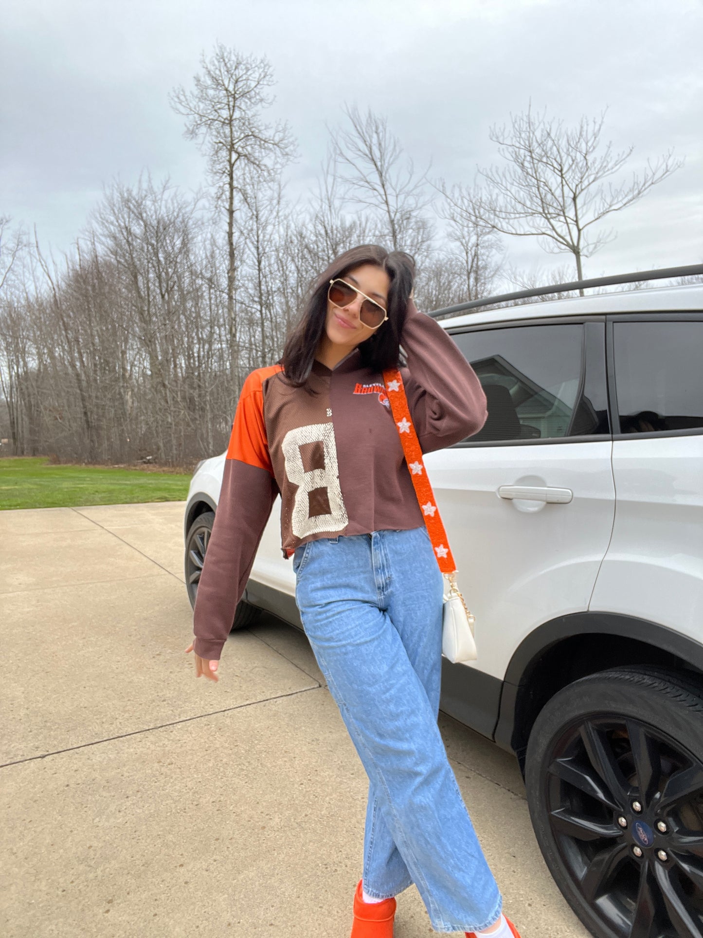 SPLIT BROWNS JERSEY X CREWNECK
