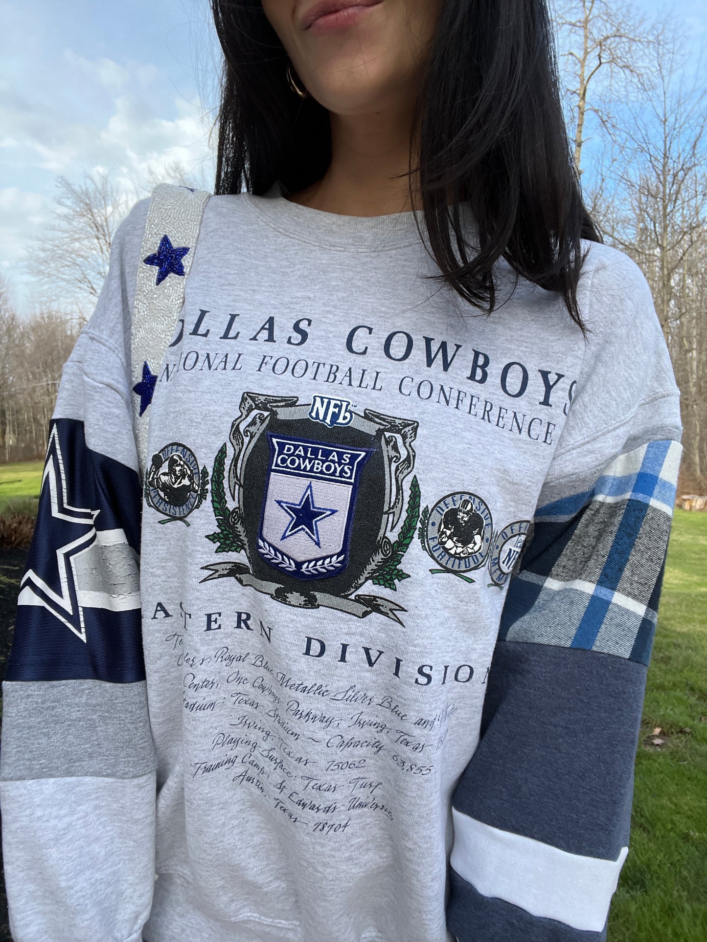 PATCH SLEEVE VINTAGE COWBOYS CREWNECK