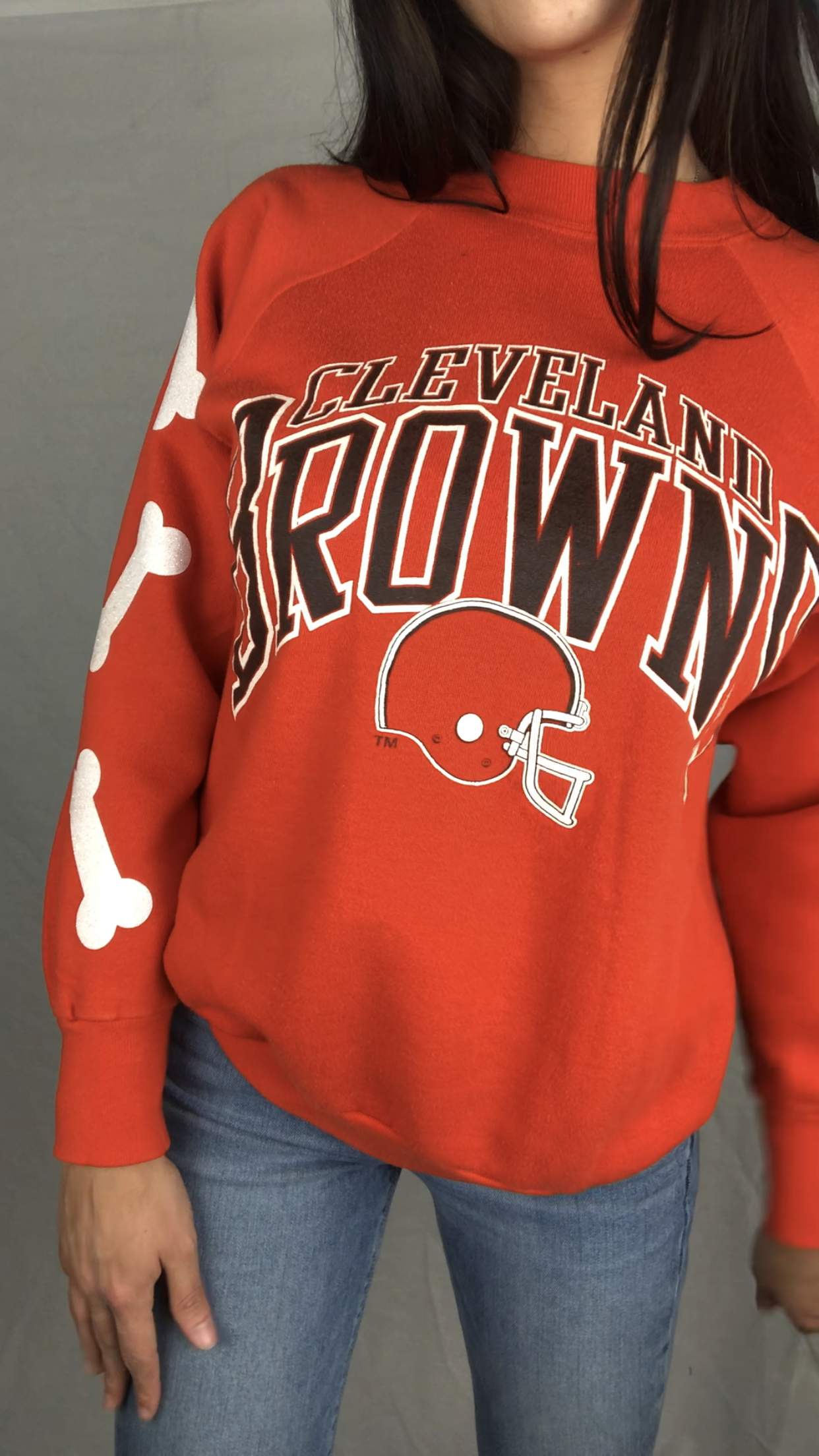 VINTAGE CLEVELAND BONES CREW