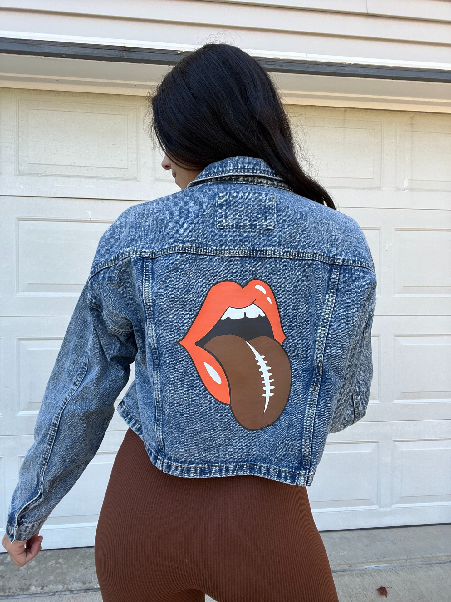 FOOTBALL TONGUE CROPPED DENIM JACKET