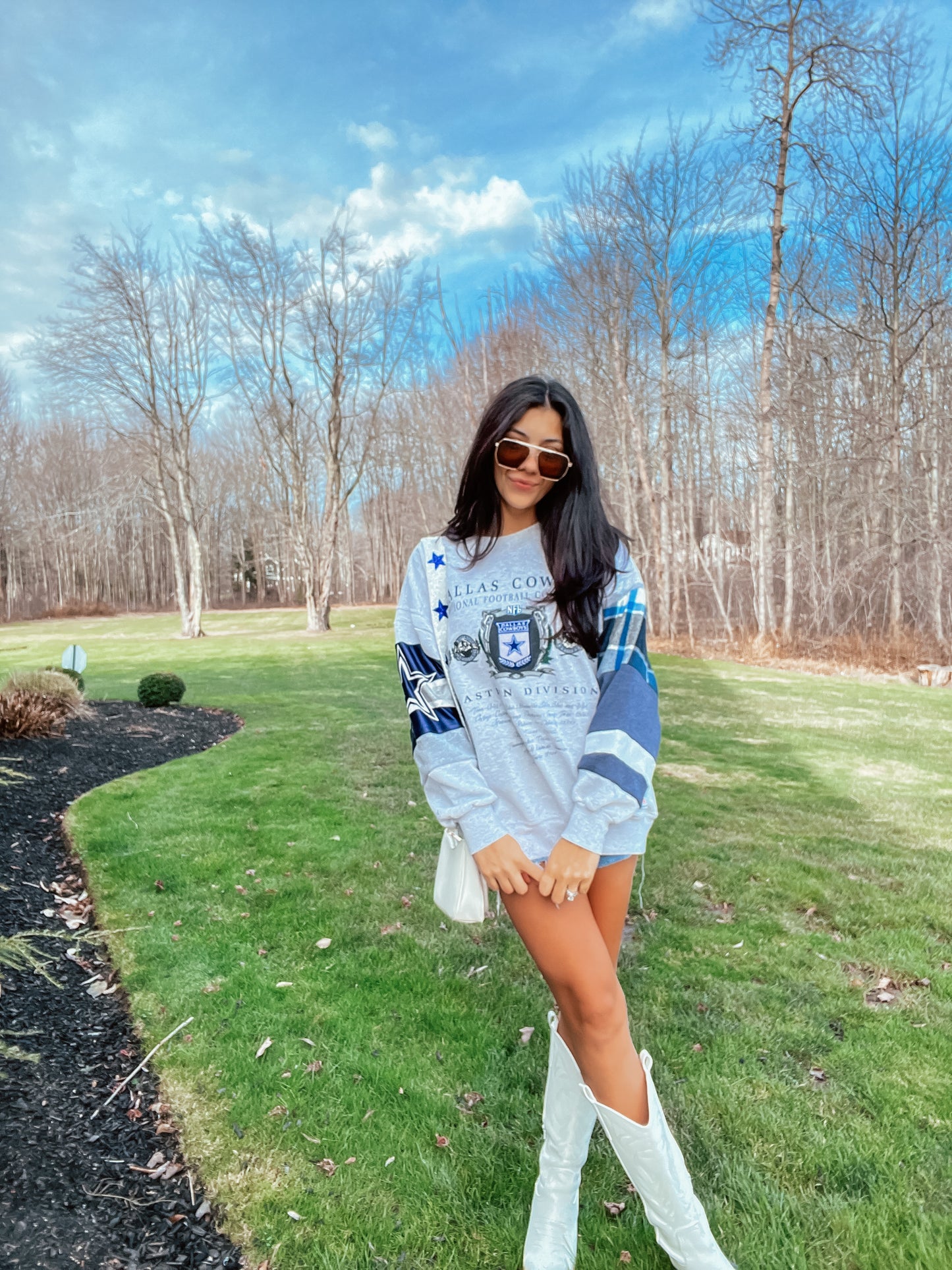 PATCH SLEEVE VINTAGE COWBOYS CREWNECK