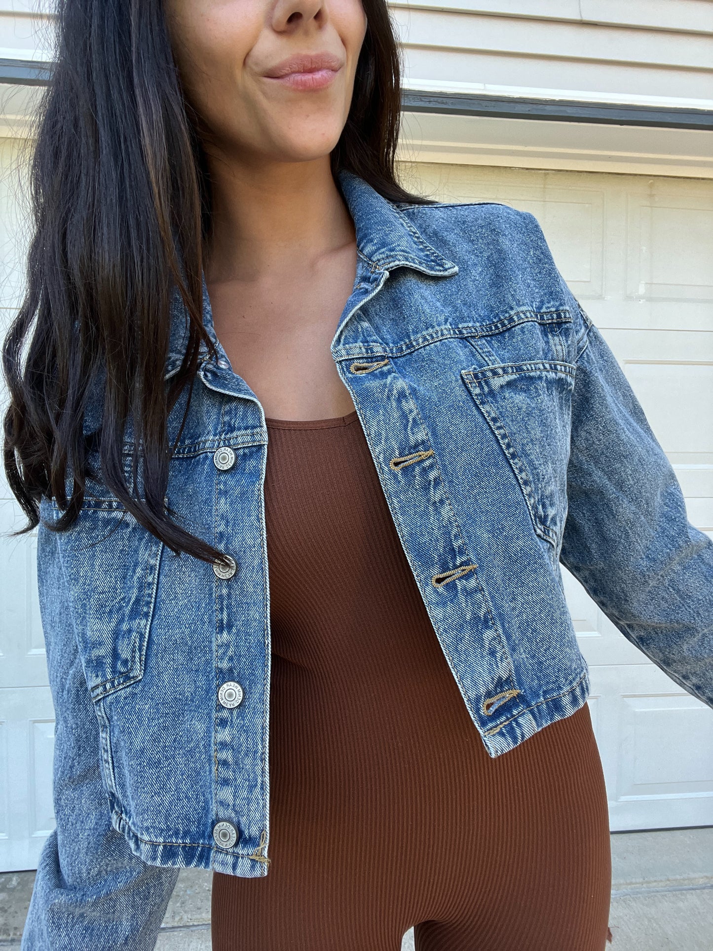 FOOTBALL TONGUE CROPPED DENIM JACKET