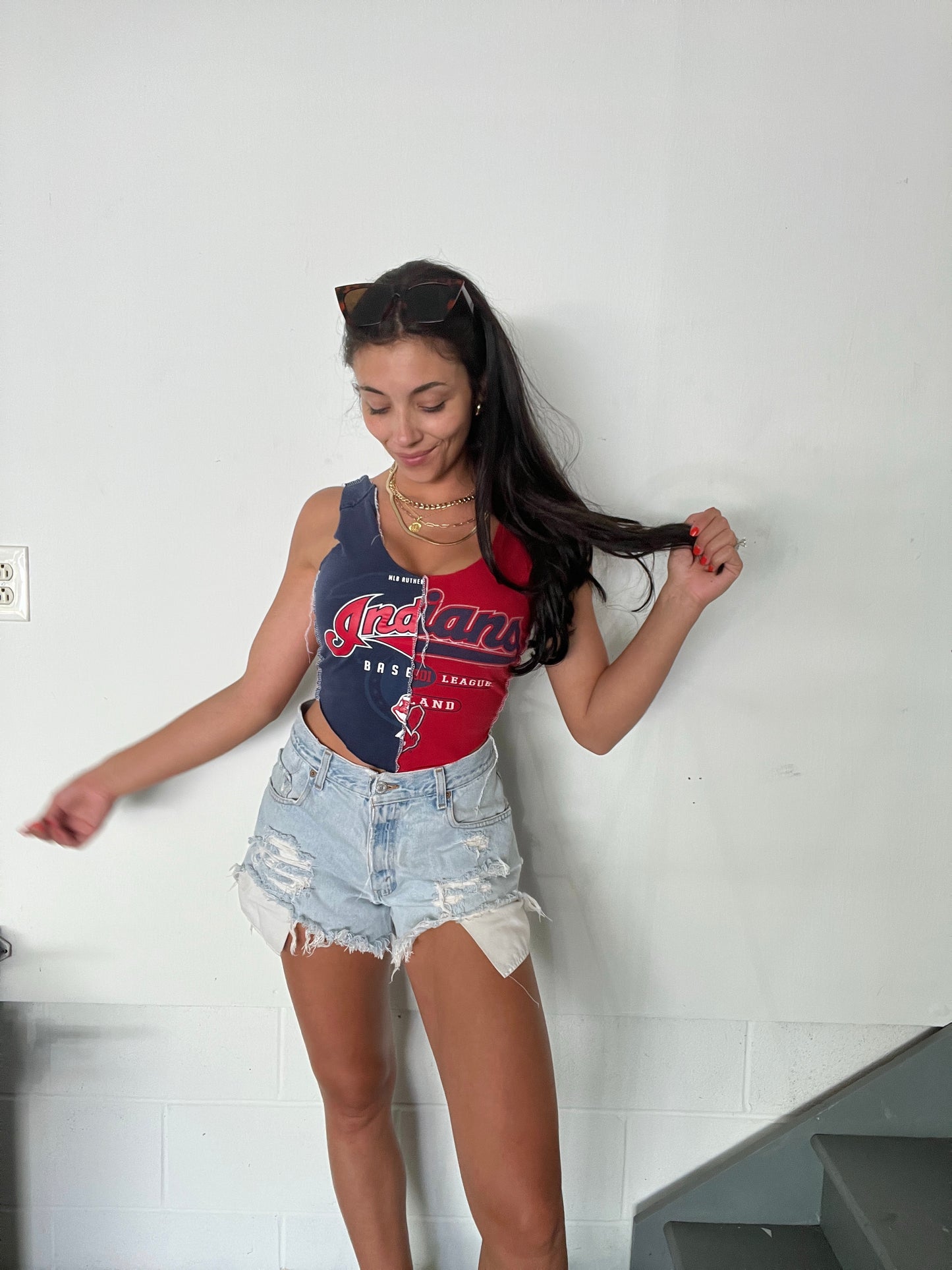 SPLIT INDIANS TANK