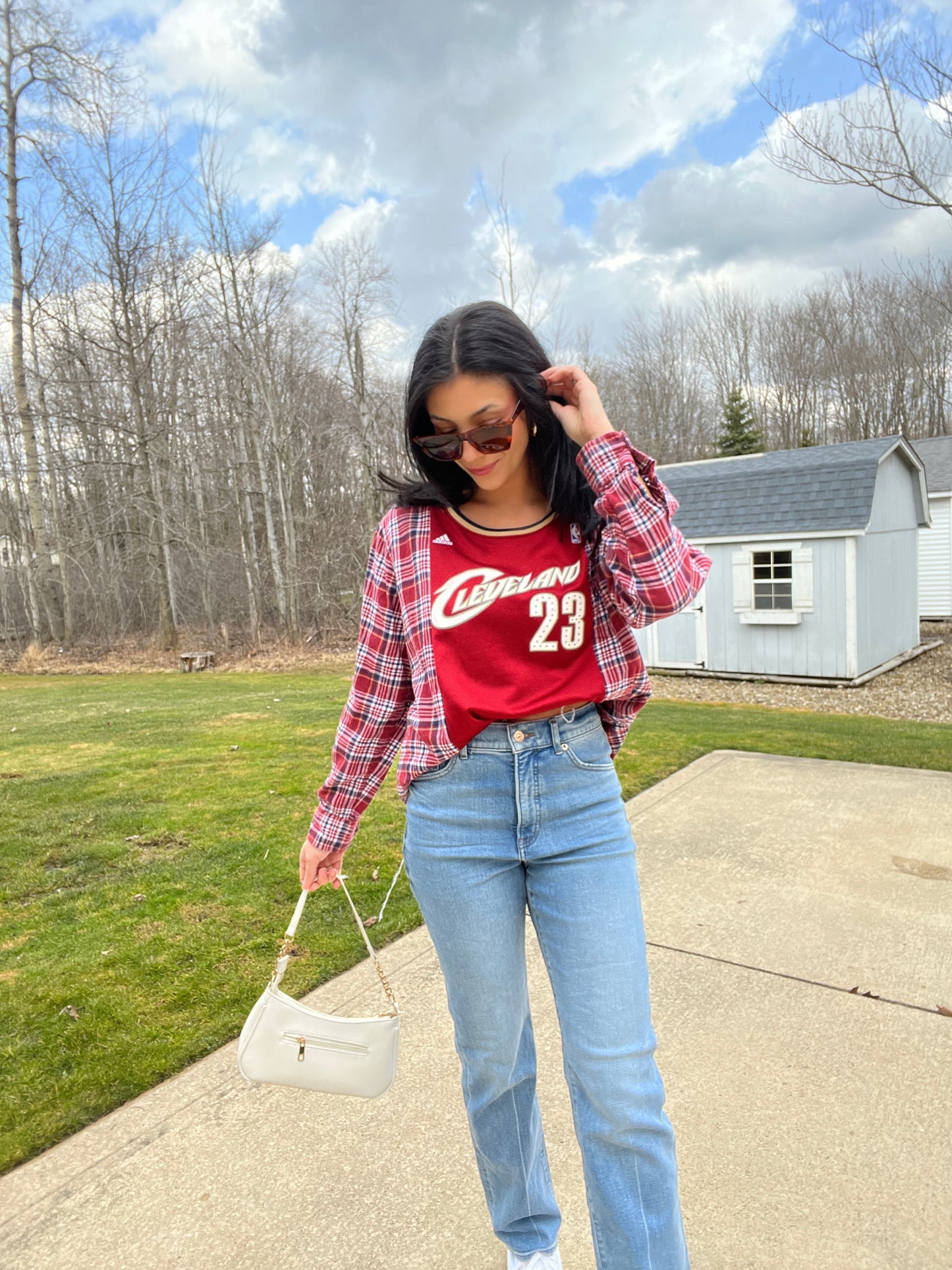 VINTAGE JAMES CAVS JERSEY X FLANNEL