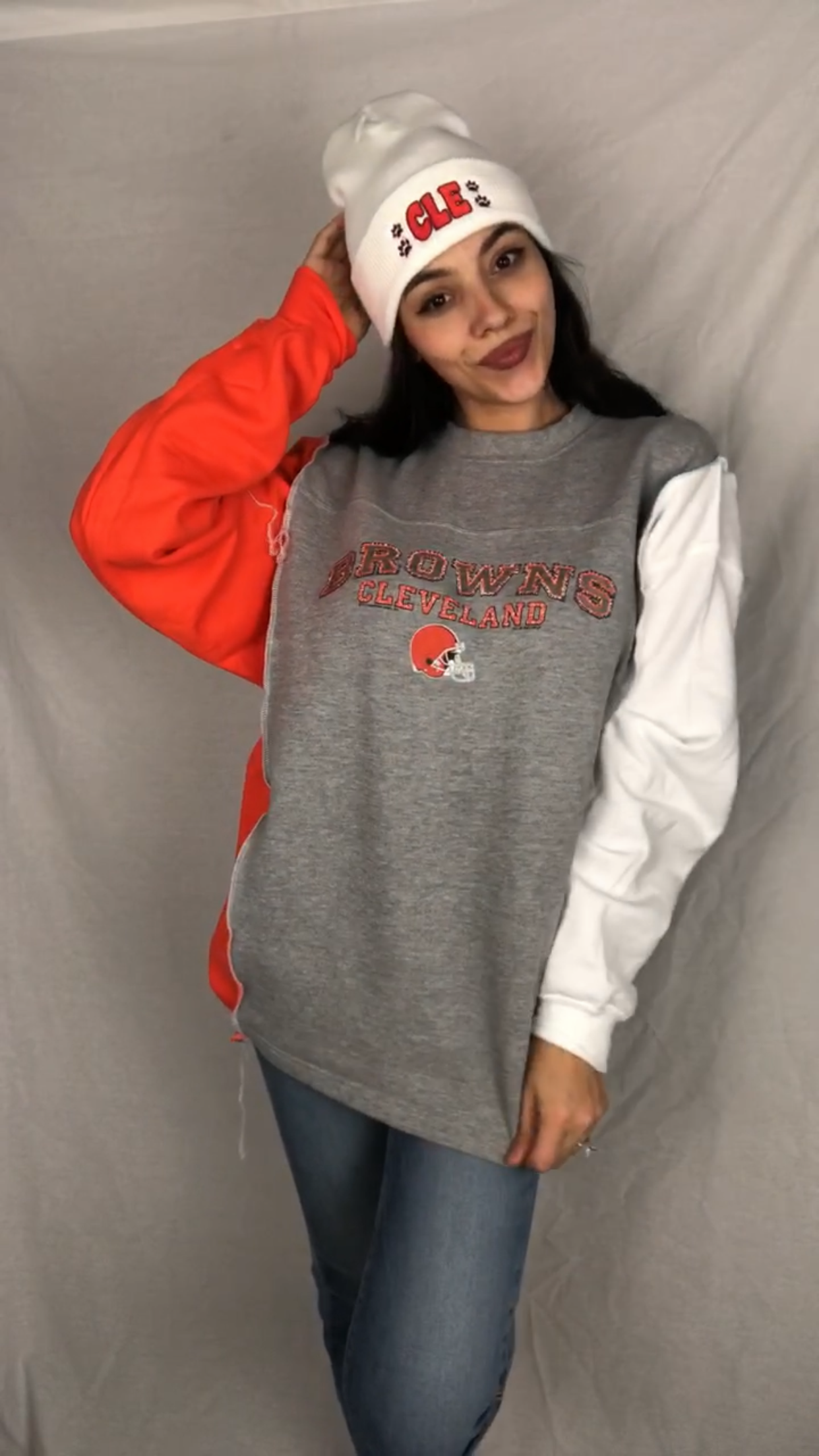 COLOR BLOCK VINTAGE BROWNS CREWNECK