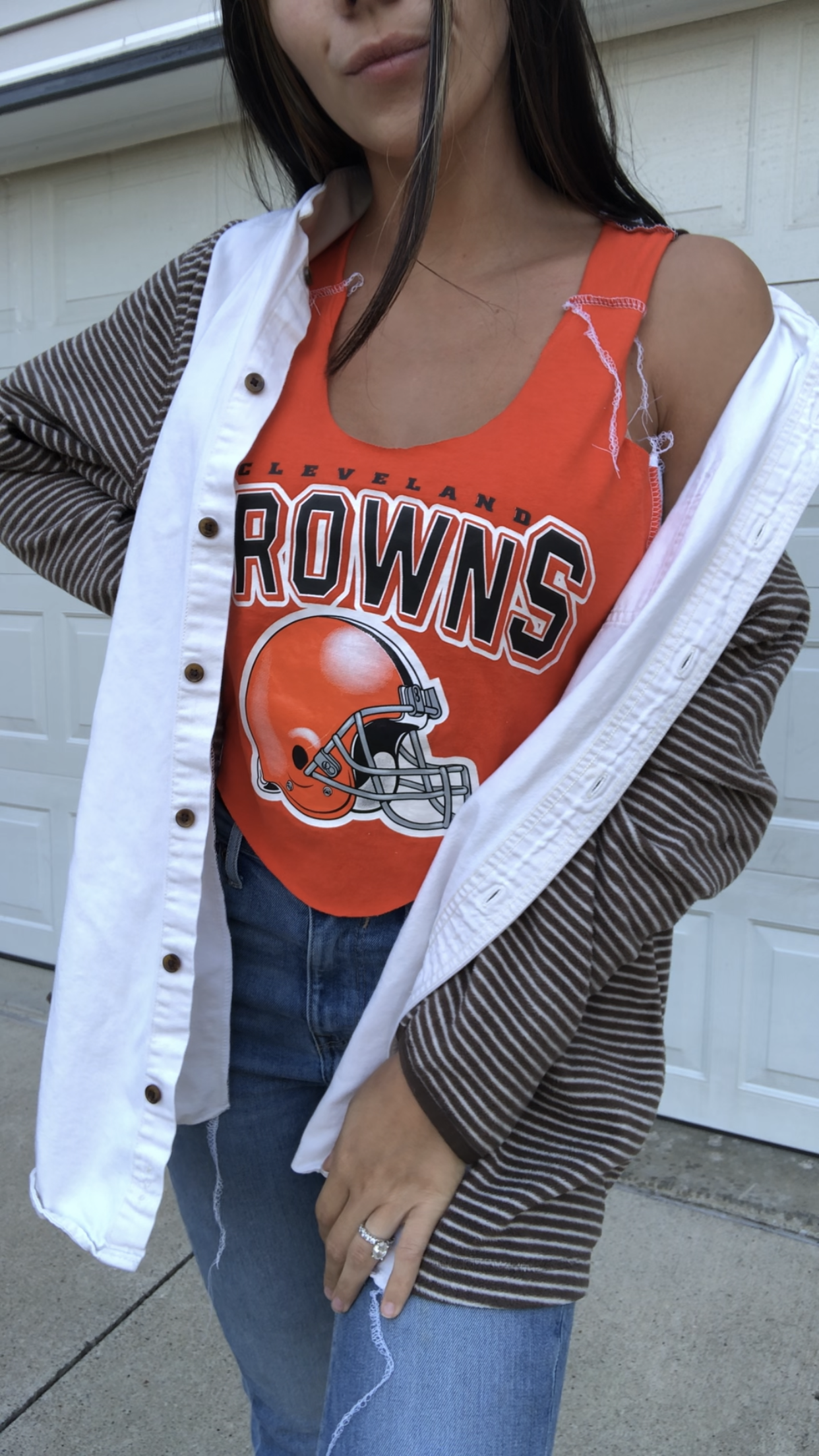 COZY CLEVELAND BROWNS SHACKET