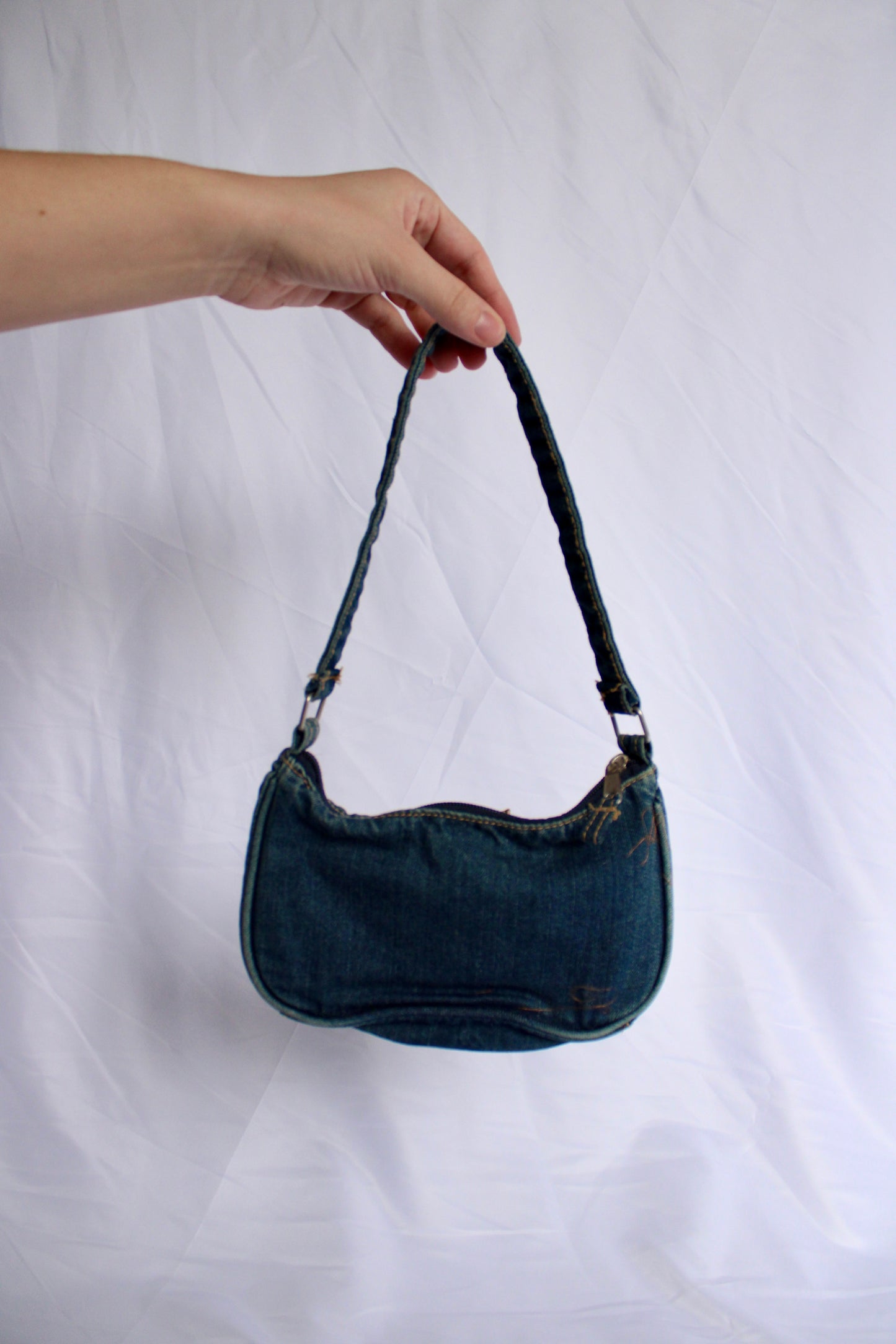 Y2K DENIM BROOCH BAG