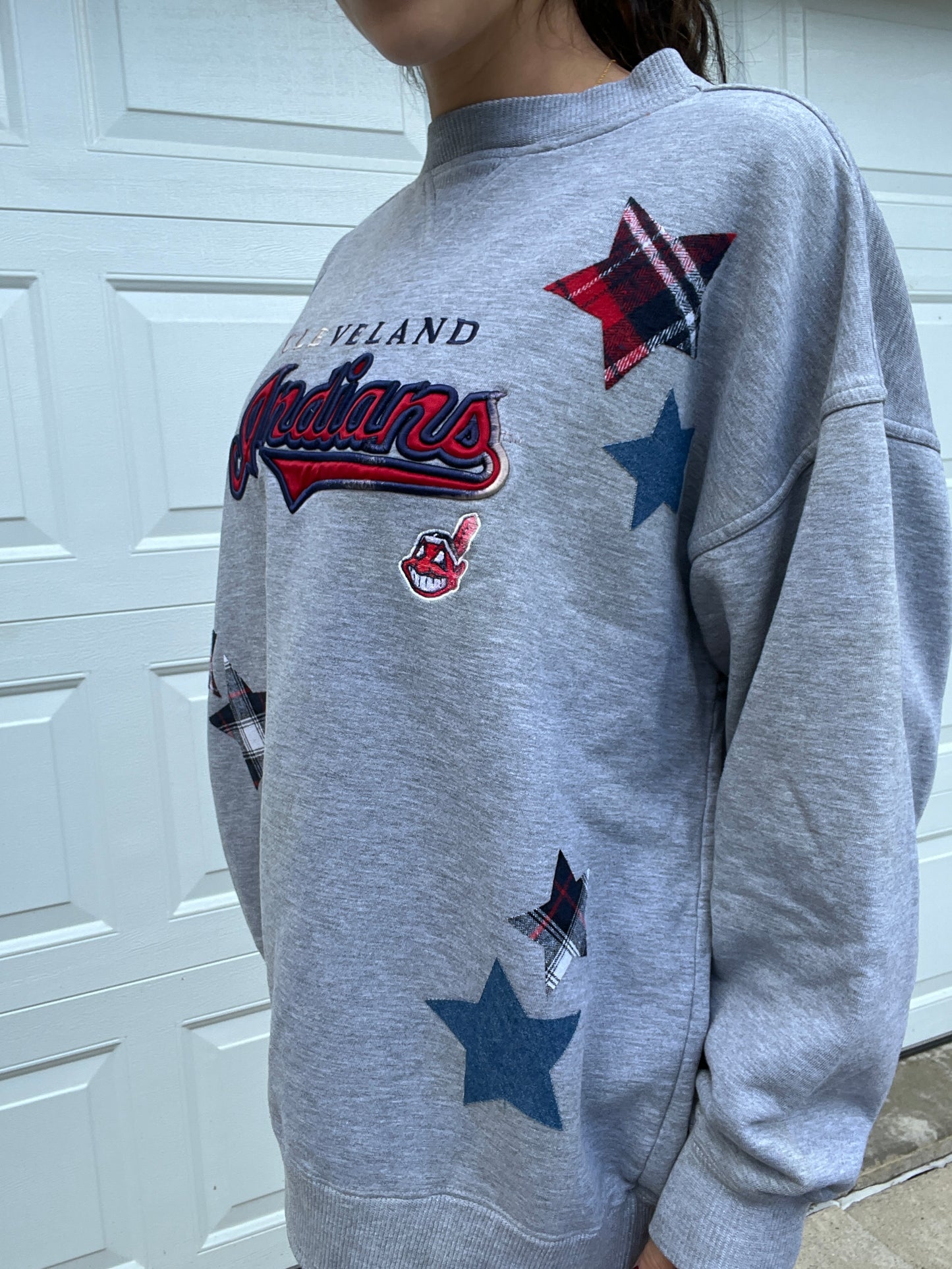 VINTAGE INDIANS CREWNECK