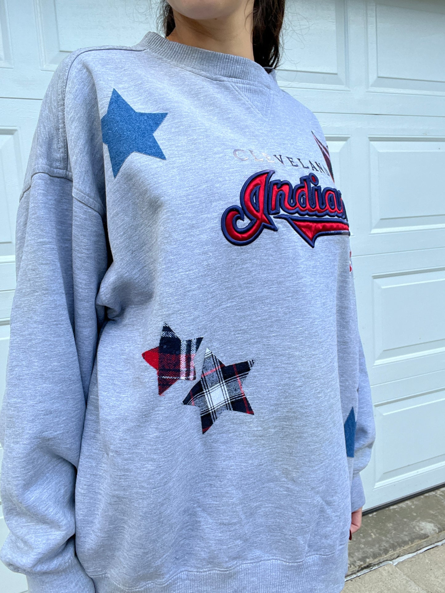 VINTAGE INDIANS CREWNECK