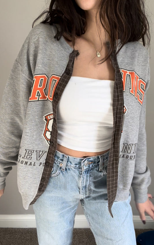 Story Sale Browns Cardi Crew 2