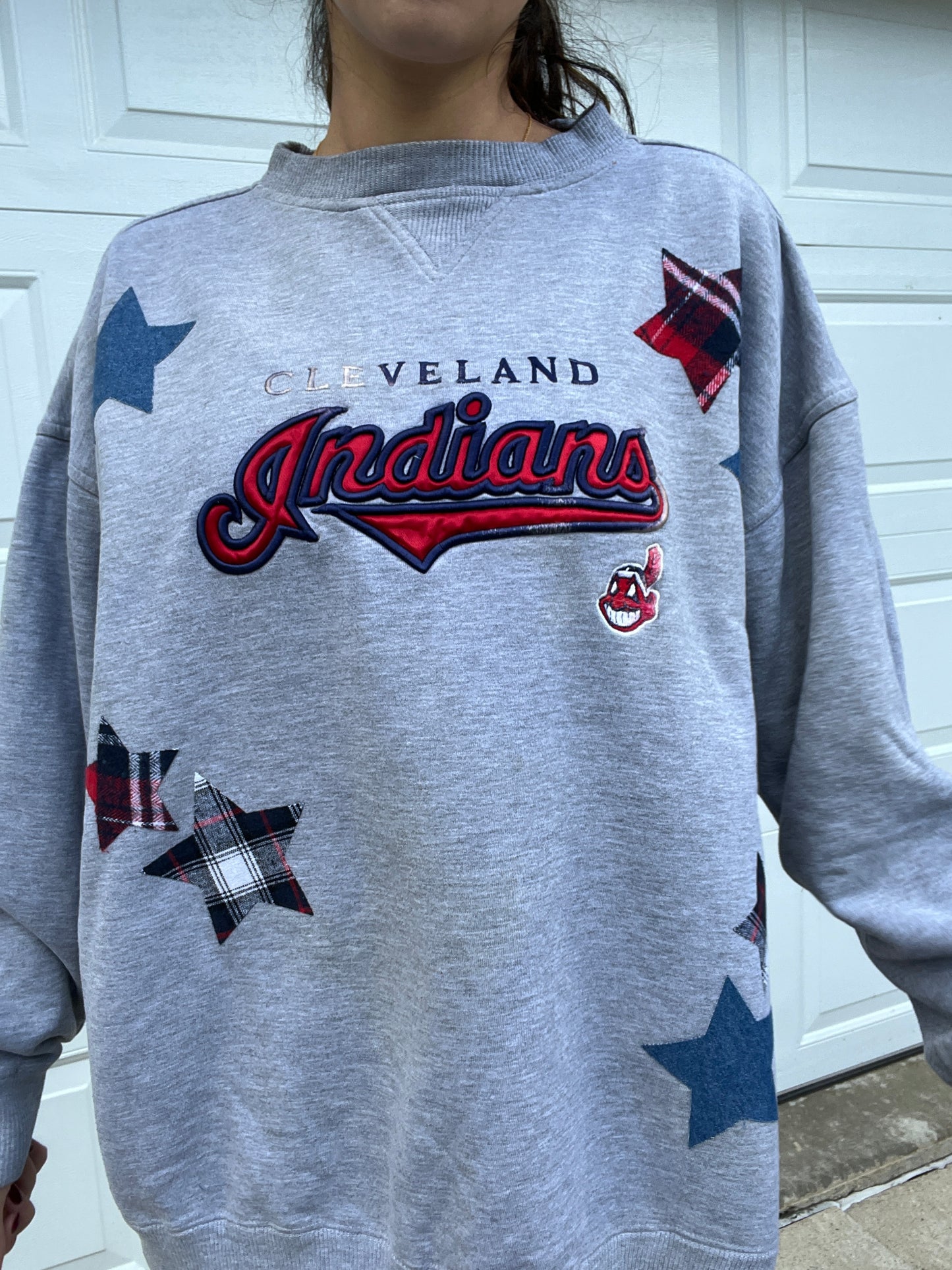 VINTAGE INDIANS CREWNECK