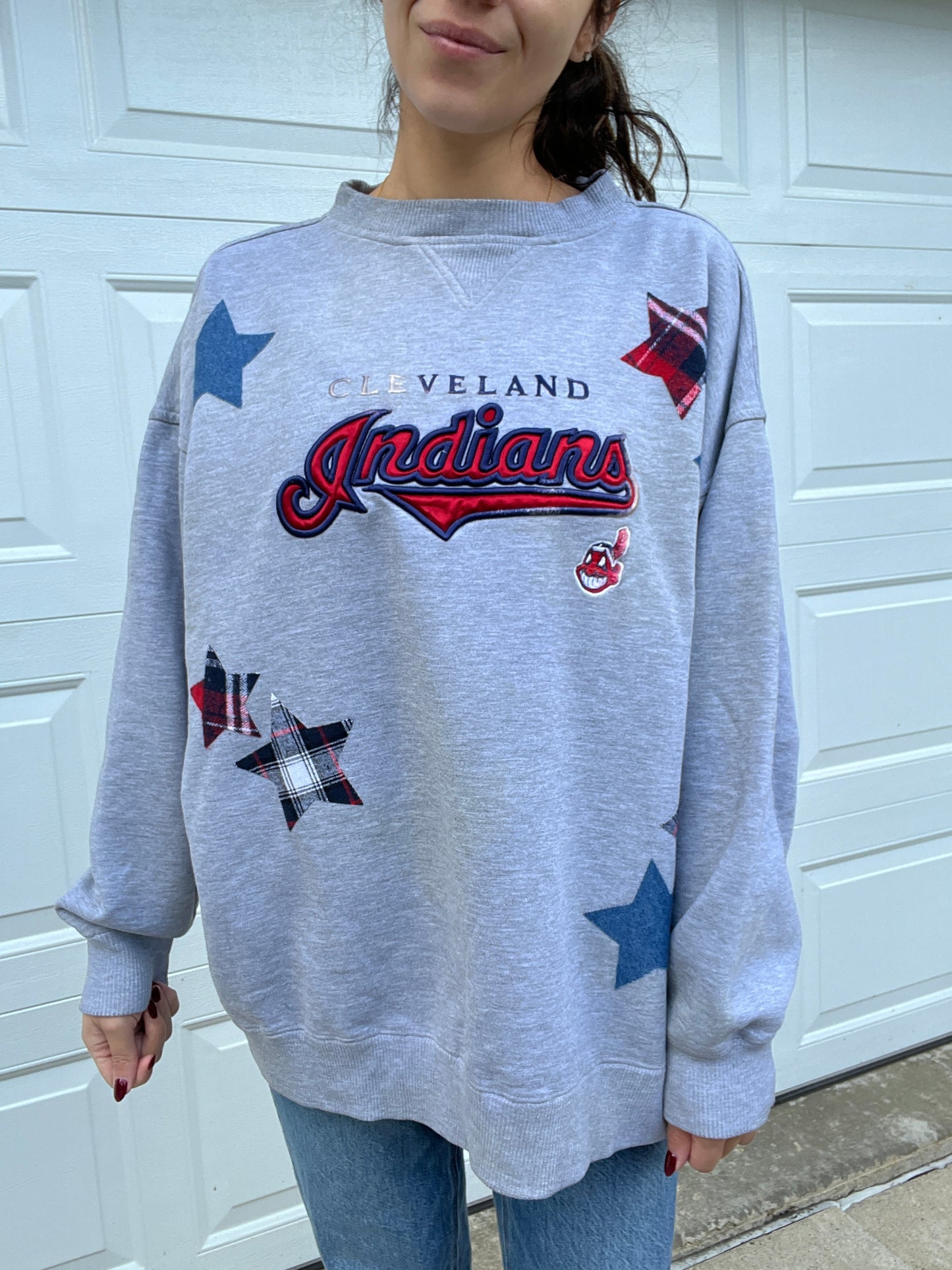 VINTAGE INDIANS CREWNECK