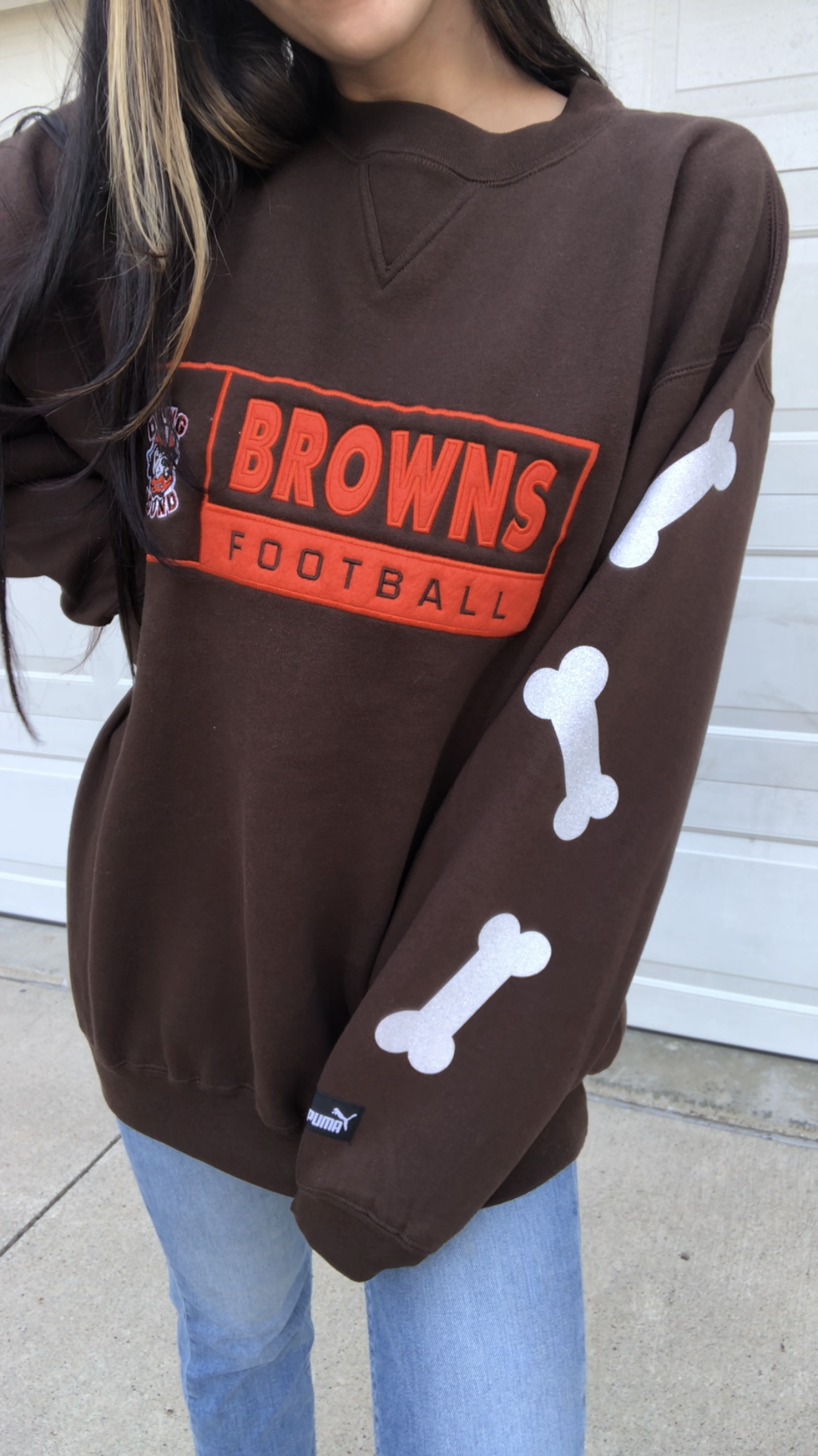 VINTAGE BROWNS DOG BONE SLEEVE CREW