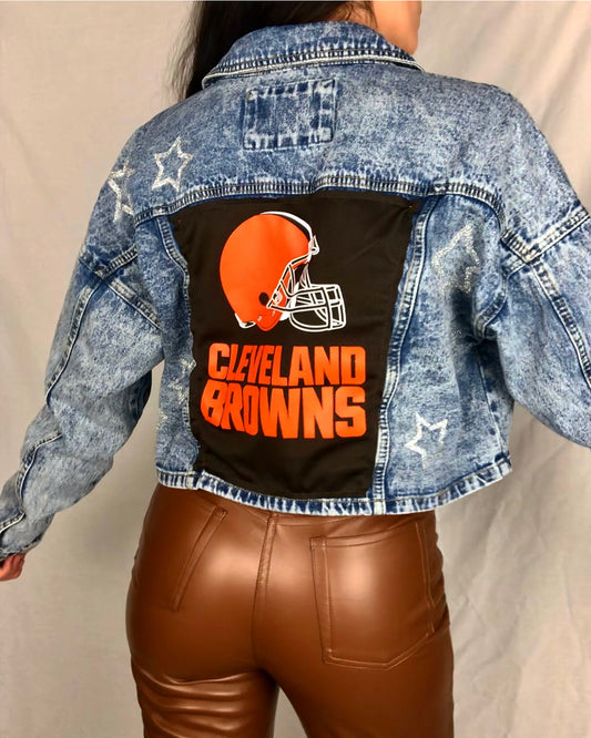 CLEVELAND BROWNS CROPPED DENIM JACKET