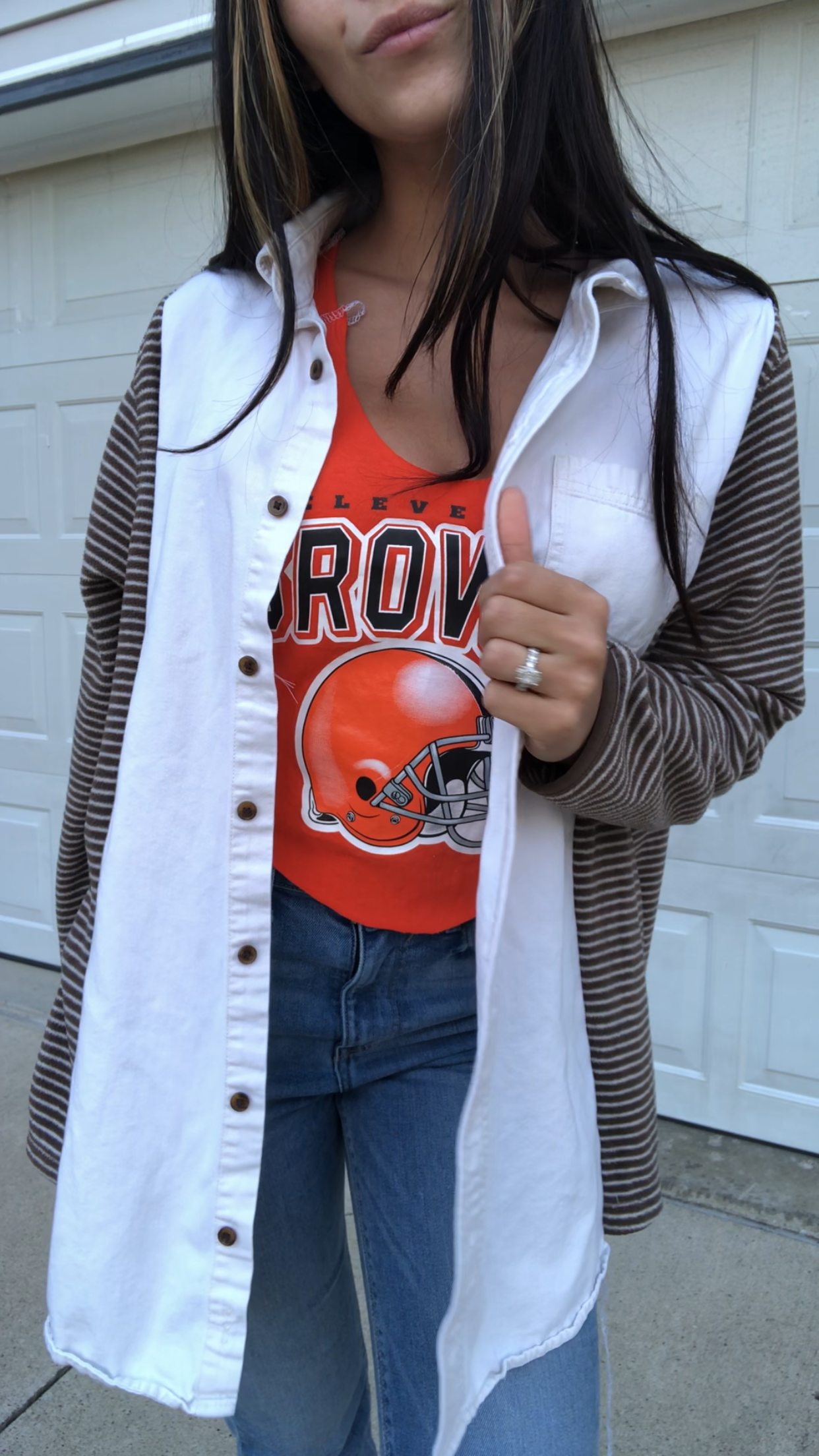 COZY CLEVELAND BROWNS SHACKET
