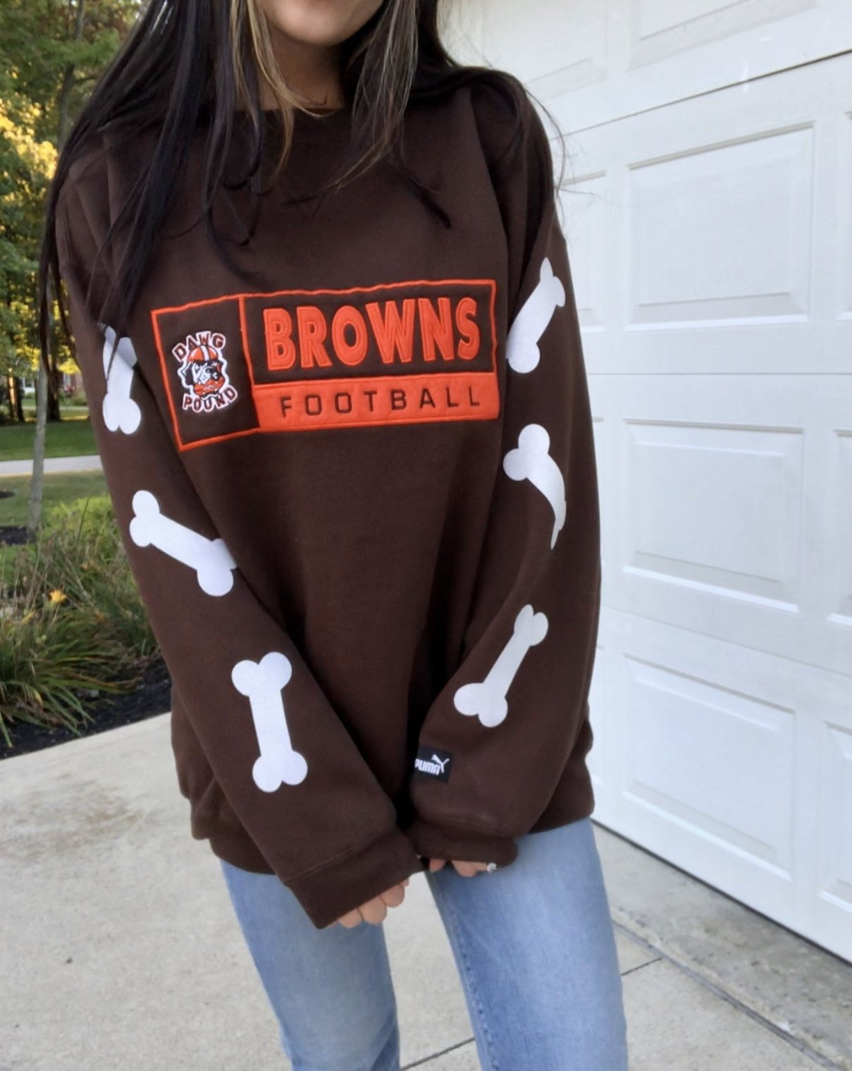 VINTAGE BROWNS DOG BONE SLEEVE CREW